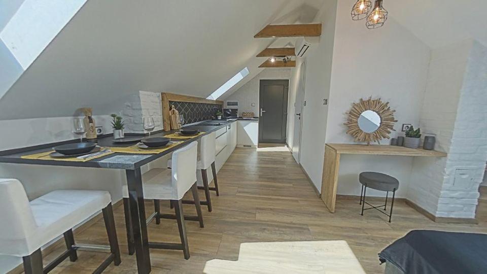Meszes Apartman Kalocsa Esterno foto