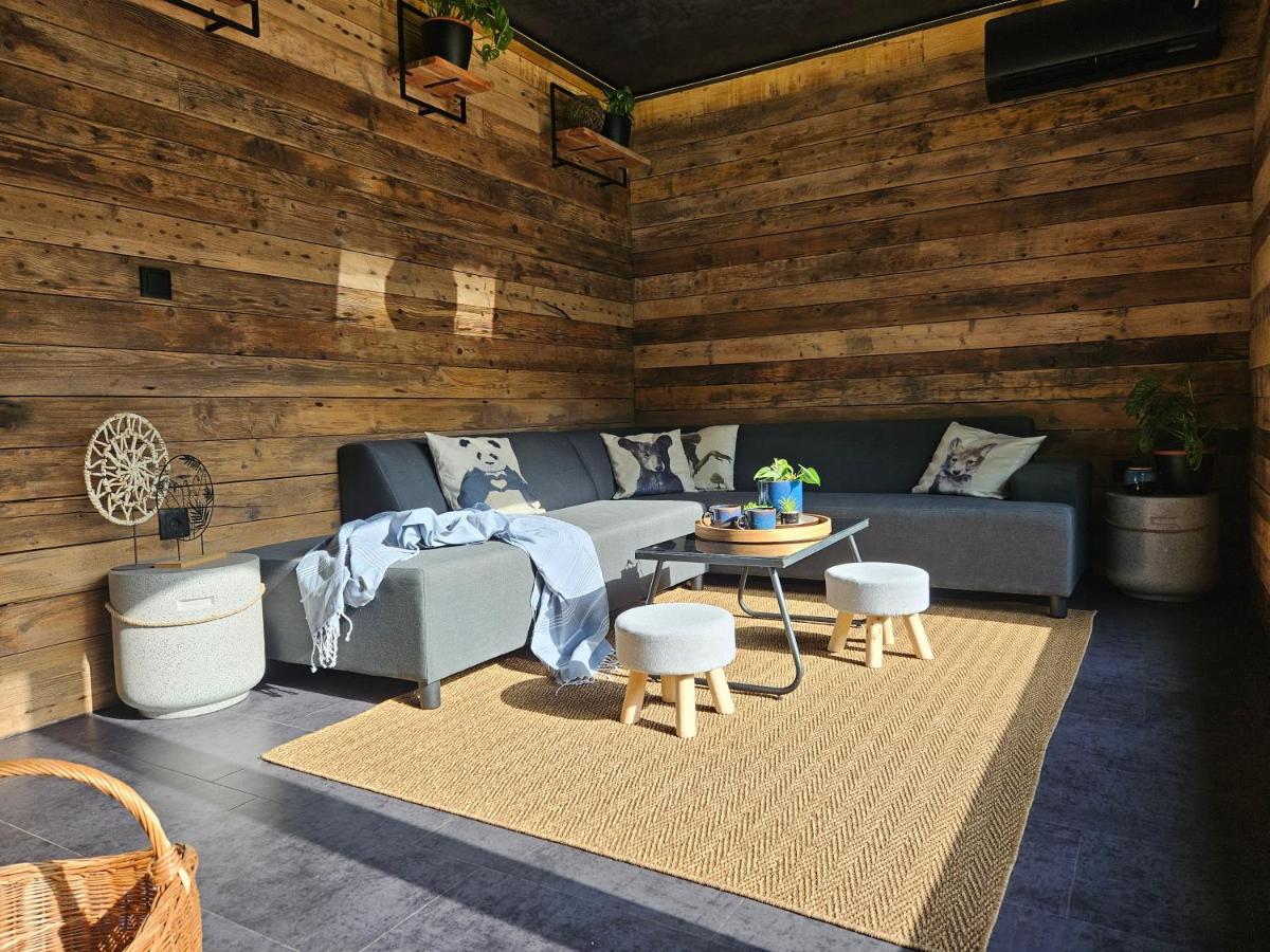 Meszes Apartman Kalocsa Esterno foto
